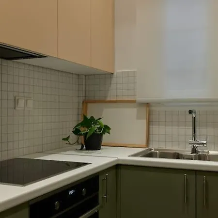 Pagrati Modernist 2Bd Apt Atene Esterno foto